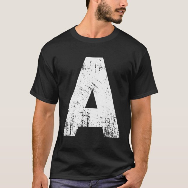 Camiseta Carta A Família Grupo de Chipmunk Correspondente a (Frente)