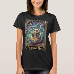 Camiseta Cartão de Tarot de Furão Comendo Ramen Japonês Kaw