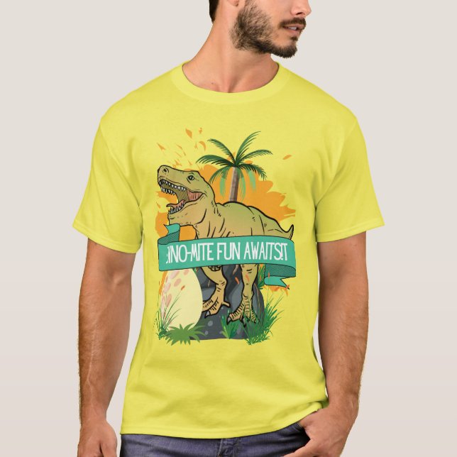 CAMISETA CARTAZ DE DINOSSAURO (Frente)