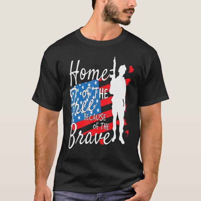 Camiseta Casa Dos Livres Por Causa Do Bravo 4 De Julho (Frente)