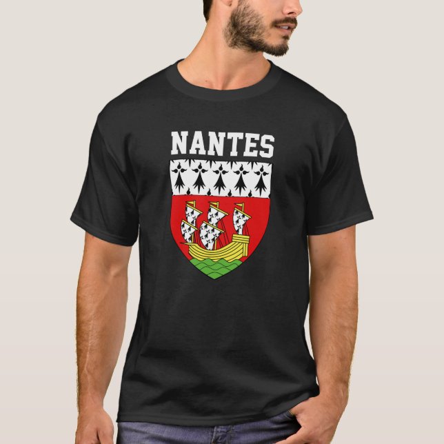 Camiseta Casaco de Armas de Nantes, França (Frente)