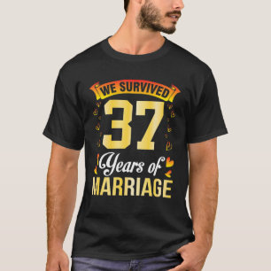 Camiseta Casado De Esposa Marido Sobrevivemos A 37 Anos De