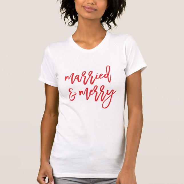 Camiseta Casado e Feliz | Natal (Frente)