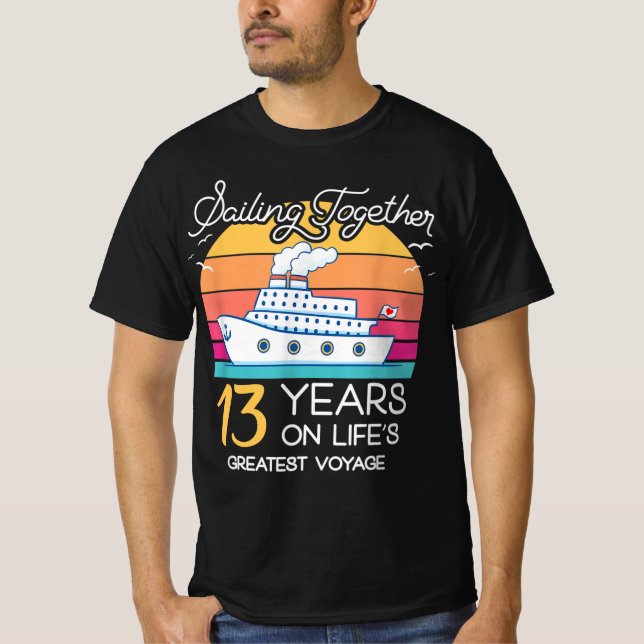 Camiseta Casado em 13 Anos Casado no Aniversário do Cruise- (Frente)
