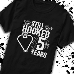 Camiseta Casais engraçados do 5 do aniversário casaram-se 5