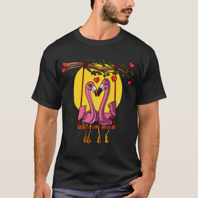 Camiseta Casal de Flamingos Fofos (Frente)