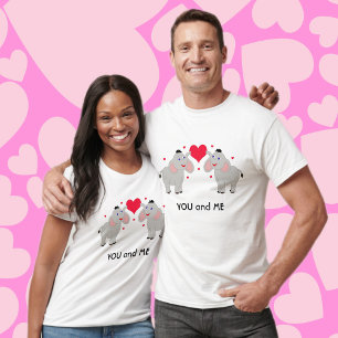 Camiseta Casal elefante bonito e divertido com coração - pe