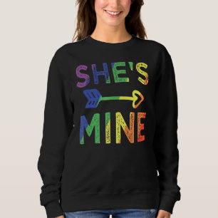 Camiseta Casal lésbica Ela é minha homenagem ao Orgulho Lgb