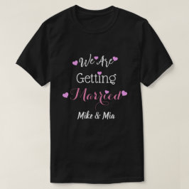 Camiseta Casal Preto de Anúncio de Casamento Personalizado