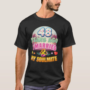 Camiseta Casei-Me Com O Meu Colaborador Há 48 Anos E Casei-