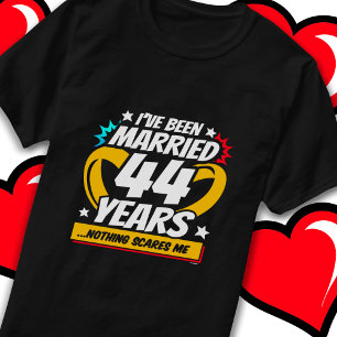 Camiseta Casou-se 44 anos, 44 de Casamento Engraçado.