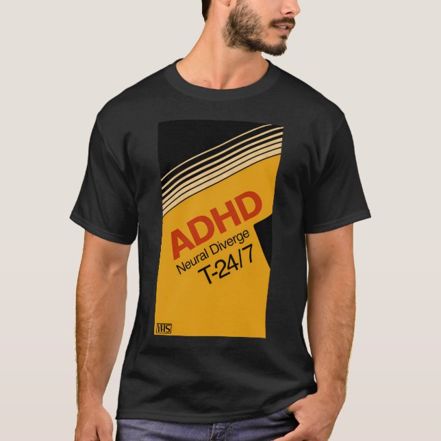 Camiseta Cassete de Vídeo Adhd Vhs Divergência Neural (Frente)