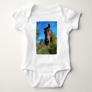 Camiseta Castanho e Creme Corante Canto Azul