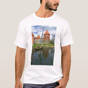 Camiseta Castelo da Ilha pelo Lago Galve, Trakai, Lituânia