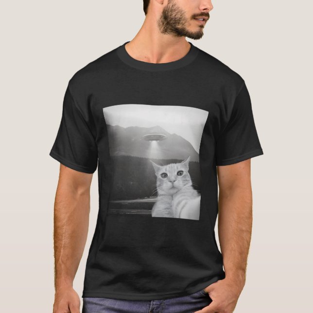 Camiseta Cat Alienígena Ufo Selfie (Frente)