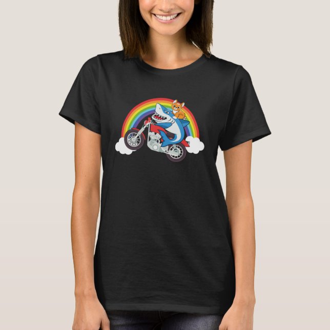Camiseta Cat And Shark Riding Motorcycle With Rainbow Graph (Frente)