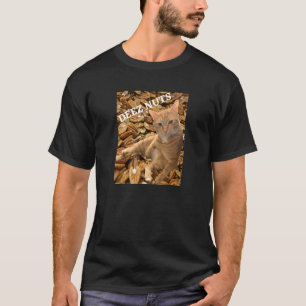 Camiseta Cat Deez Loucos Piada com Pecan em Segundo Plano