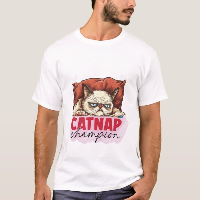 Camiseta Cat Nap Champion 😴🐱 Funny Sleepy Cat Illustratio (Frente)