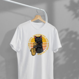 Camiseta Cat Plays Saxofone