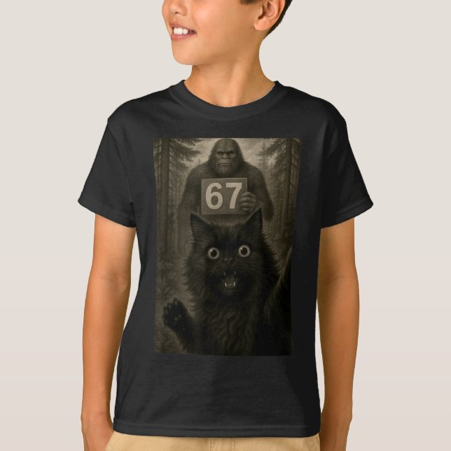 Camiseta Cat Selfie 67 Meme Six Seven Funny Bigfoot  (Frente)