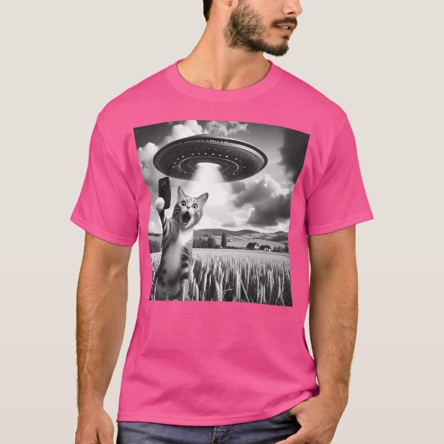 Camiseta Cat Selfie Com Alienígena Ufo Gato Engraçado (Frente)