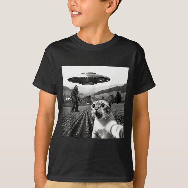 Camiseta Cat Selfie With Alien Ufo Funny Cat Alien Bigfoot  (Frente)
