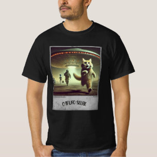 Camiseta Cat UFO Selfie: Gatinho assustado (t-shirt masculi