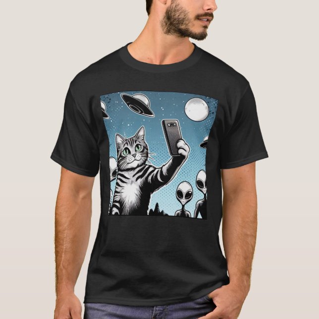 Camiseta Cat UFO Selfie: Green Alien #10 (Frente)