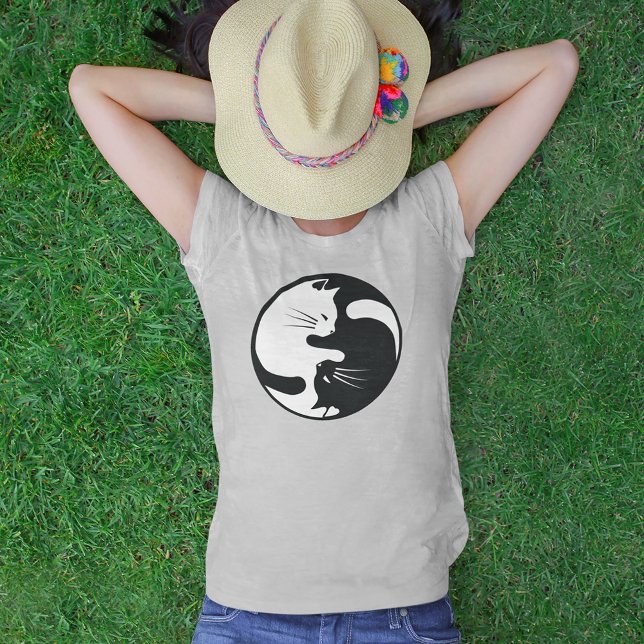 Camiseta Cat Yin e Yang Black e White (Criador carregado)