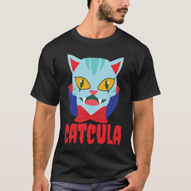 Camiseta Catcula Cat Vampire Dracula Vampirina Halloween Co (Frente)