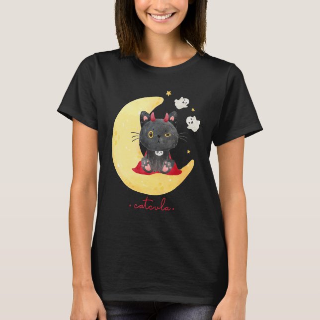 Camiseta Catcula um gatinho fofo como drácula em uma lua (Frente)