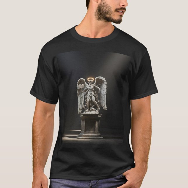 Camiseta Catedral Gótica Estátua de Anjo Caído Som (Frente)