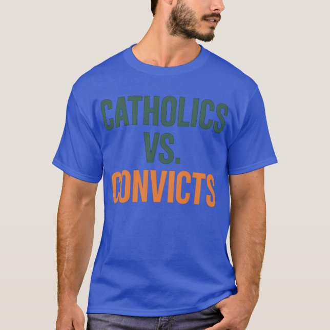 Camiseta Católicos Vs. Condenados (Frente)