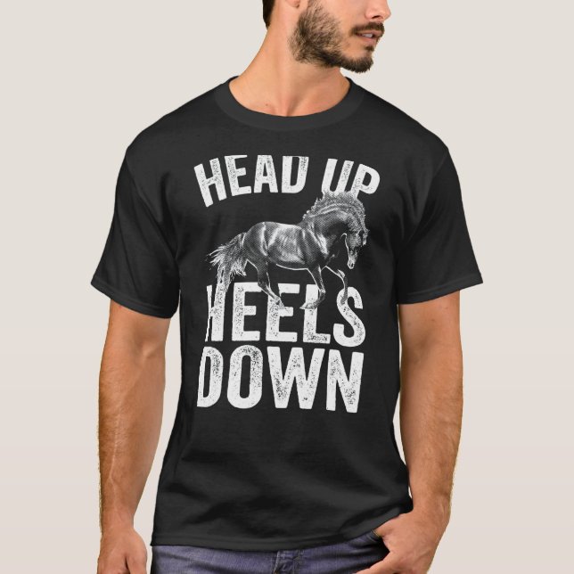 Camiseta Cavaleiro de Equitação com Cabeça Erguida e Calcan (Frente)