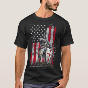 Camiseta Cavaleiro Templário em Pé pela Crença nos Cristãos