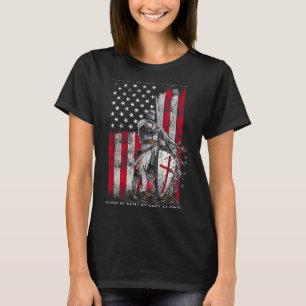 Camiseta Cavaleiro Templário em Pé por Acreditar em Cristão