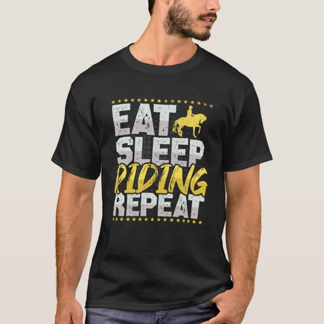 Camiseta Cavalgada Comer Dormir Repetir Cavalos Passatempo  (Frente)
