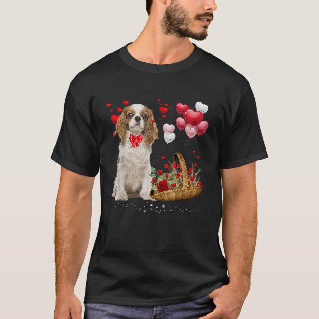 Camiseta Cavalier King Charles Spaniel Red Heart Namorados (Frente)