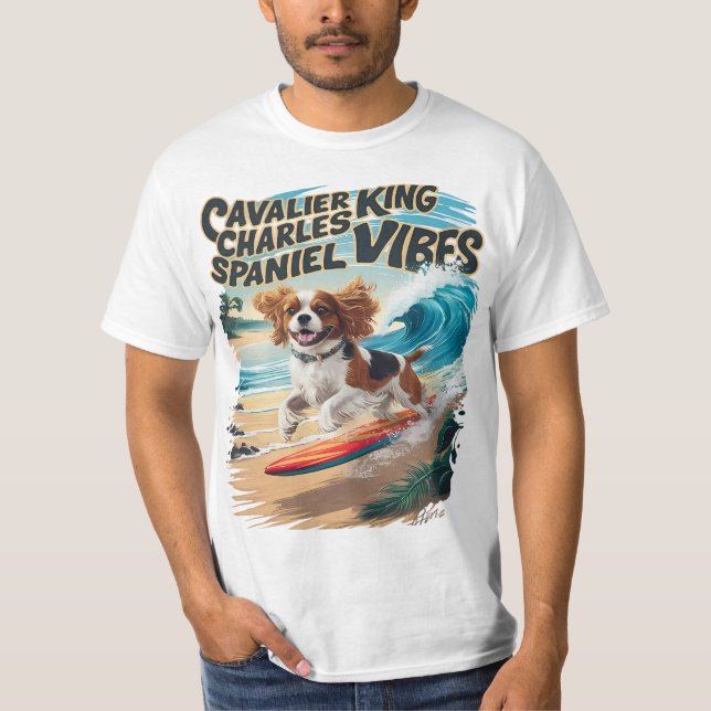 Camiseta Cavalier King Charles Spaniel Surfing (Frente)
