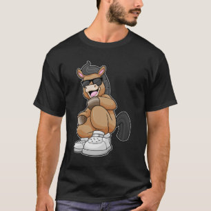 Camiseta Cavalo com grandes Calçados