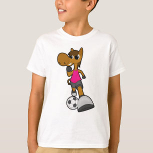 Camiseta Cavalo como jogador de futebol com bola de futebol
