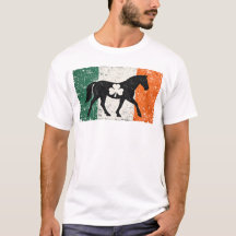 Cavalo da Bandeira Irlandesa com Trevo Arte Vintag