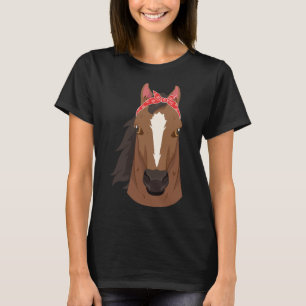 Camiseta Cavalo do trevo Vestindo o cavalo de Bandana