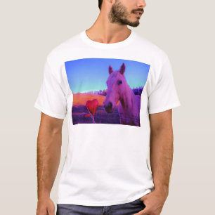 Camiseta Cavalo Marrom e Coração Vermelho
