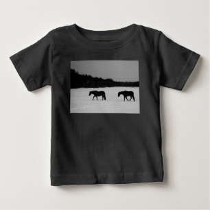 Camiseta Cavalos no relógio de neve