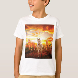 Camiseta Cavalos no travesseiro decorativo solar