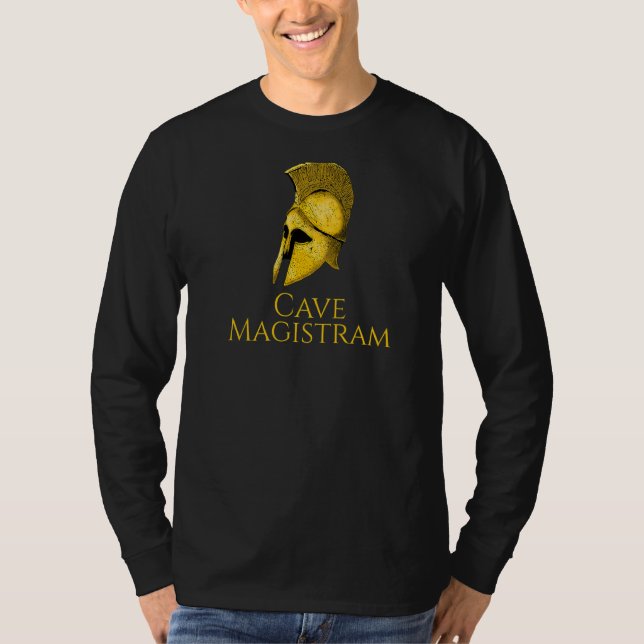 Camiseta Cave Magistram Cuidado Com O Professor Latino Lang (Frente)