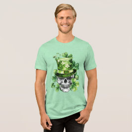 Camiseta Caveira Vívida com Ilustração de Chapéu Verde