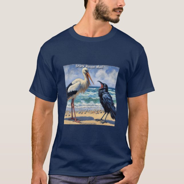 Camiseta Cegonha Corvo Louco – Papo de Pássaro de Praia (Frente)