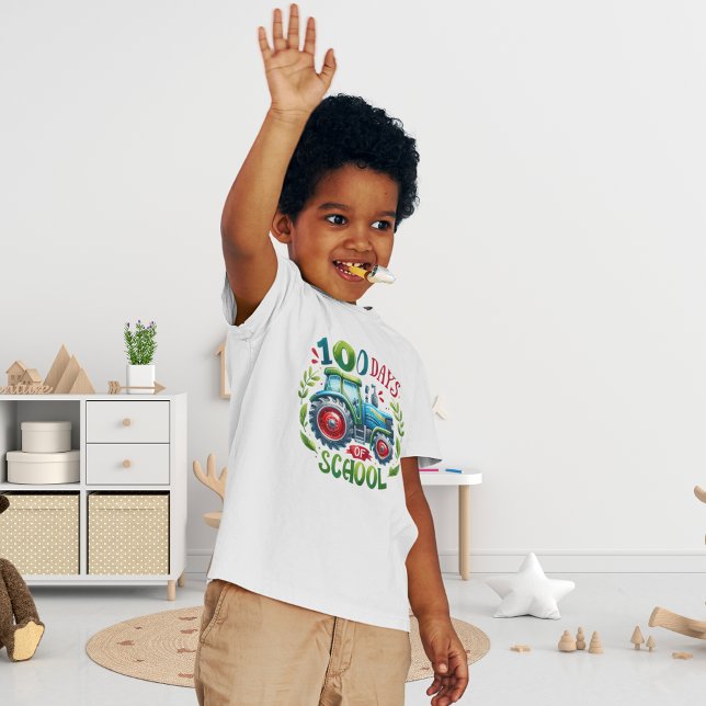 Camiseta Celebração de 100 Dias de Trator Escolar (Criador carregado)